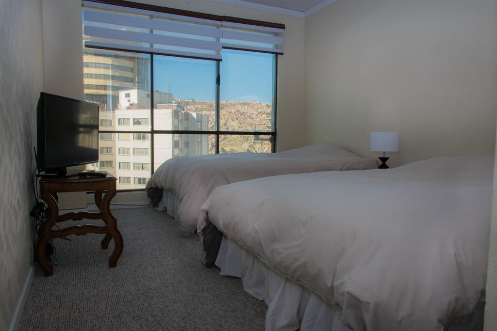 Departamento 6 De Agosto Apartment La Paz Bagian luar foto